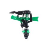 ASPERSOR DE RIEGO PLÁSTICO 1/2" MADER