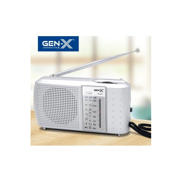 RADIO PORTATIL AM/FM/SW TRES BANDAS GRIS FM-4407 GEN-X