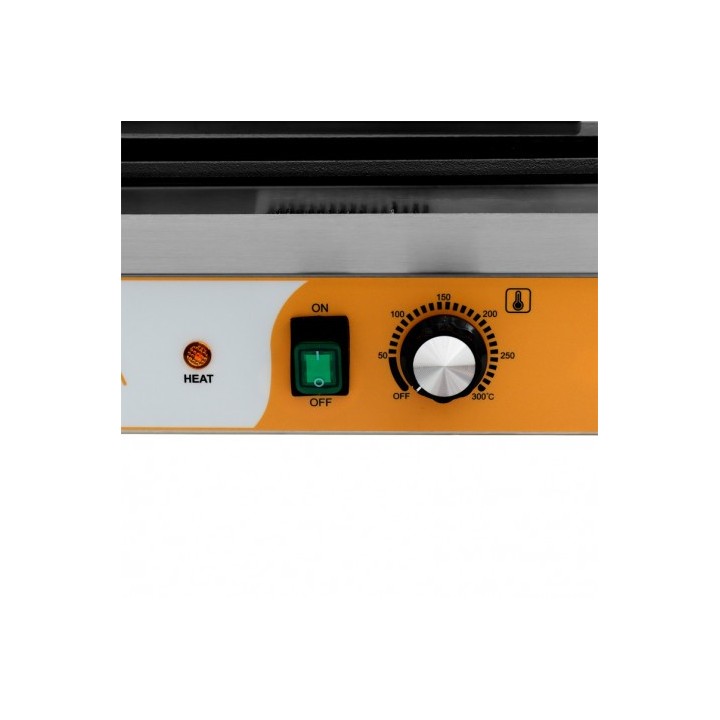 SANDWICHERA INDUSTRIAL SUPERFICIE MIXTA (RAYADA + LISA) 2200W CHEF PRO