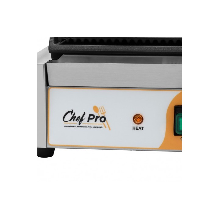 SANDWICHERA INDUSTRIAL SUPERFICIE MIXTA (RAYADA + LISA) 2200W CHEF PRO