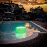 ASIENTO HINCHABLE LED CON MANDO A DISTANCIA |100KG | IP68 | INNOVAGOODS