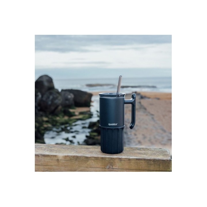 TAZA TERMO ACERO INOX 720ML CON BASE SILICONA UMI BLACK QUOKKA
